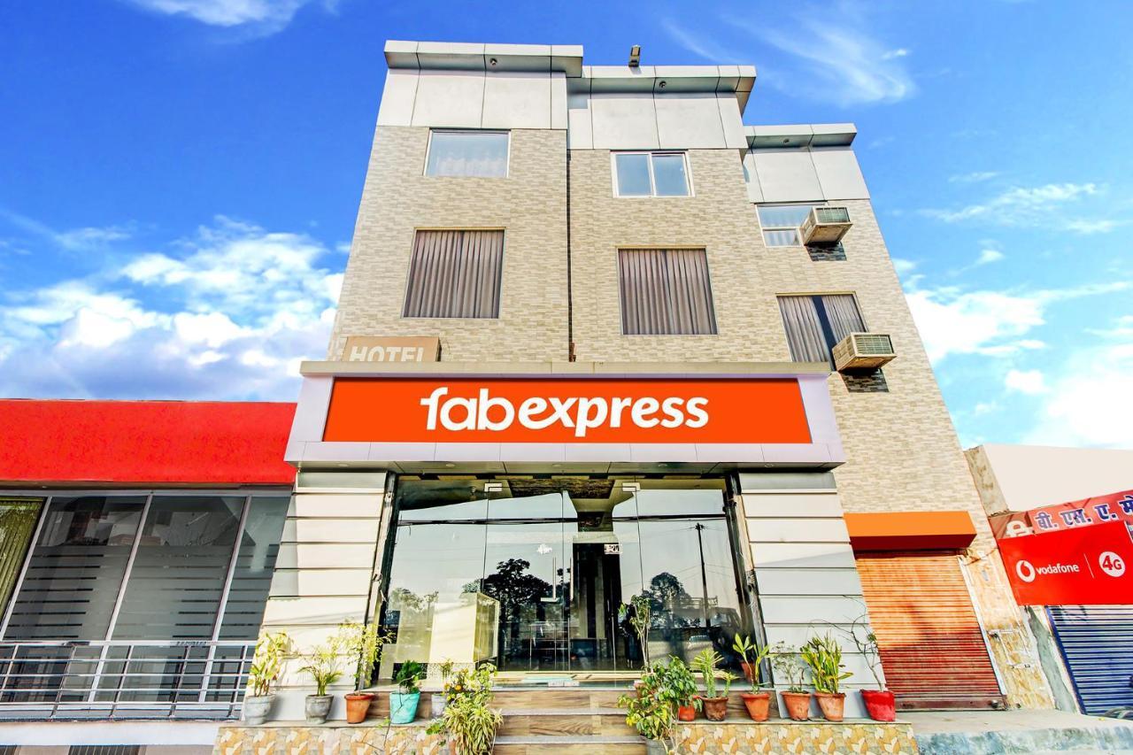 Fabexpress Grand Almada Hotel Bijnaur Екстериор снимка